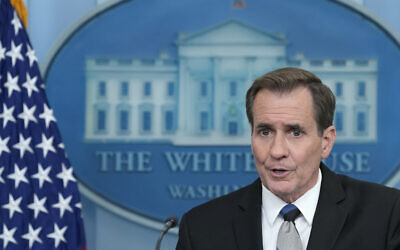 Le conseiller en communication de la Maison Blanche pour la sécurité nationale, John Kirby, s'exprimant lors du briefing quotidien, à la Maison Blanche, à Washington, le 28 mai 2024. (Crédit : Susan Walsh/AP)