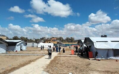 Illustration : Un hôpital de campagne situé à Deir al-Balah, dans le centre de Gaza, sur une photo publiée le 11 mai 2024. (Crédit : Armée israélienne)