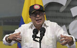 Le président colombien  Gustavo Petro  pendant une assemblée populaire à Cali, en Colombie, le 10 mai 2024. (Crédit : Joaquin Sarmiento/AFP)