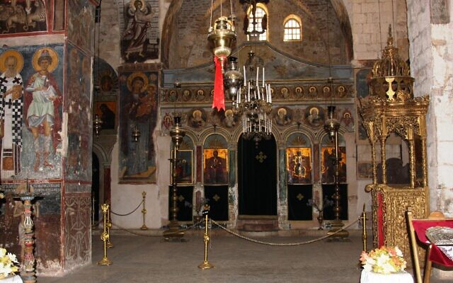 L'intérieur du Monastère de la Croix à Jérusalem. (Crédit : Shmuel Bar-Am)