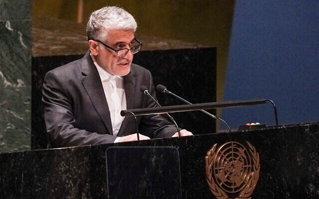 L'ambassadeur de l'Iran aux Nations unies Amir Saeid Iravani lors de l'assemblée générale de l'ONU à New York, le 23 février 2023.  (Crédit :  AP Photo/Bebeto Matthews)