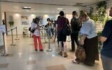 Le bureau de vote français de Tel Aviv pour les élections européennes, le 9 juin 2024. (Crédit : Matthieu Clouvel Gervaiseau / Consulat de France à Tel Aviv)