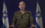 Le contre-amiral Daniel Hagari, le porte-parole de l’armée israélienne, lors d'une conférence de presse en anglais, le 16 juin 2024. (Crédit : Capture d'écran)