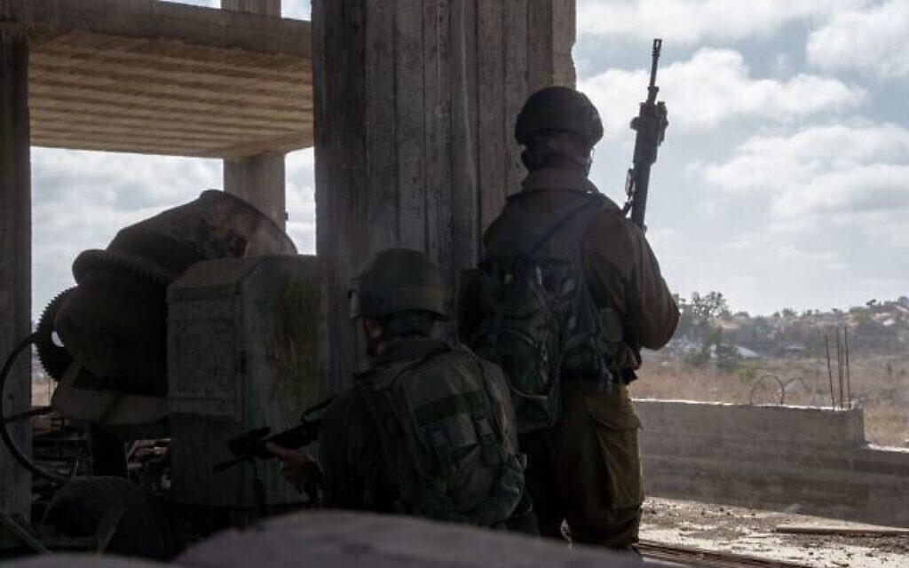Des soldats de la 679e brigade blindée Yiftach se déploient dans le centre de Gaza, en juin 2024 (Porte-parole de Tsahal)