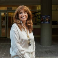 La députée française du groupe centriste Renaissance Caroline Yadan, avant une réunion à Tel Aviv, le 28 juin 2024. (Crédit : Nir KAFRI / AFP)