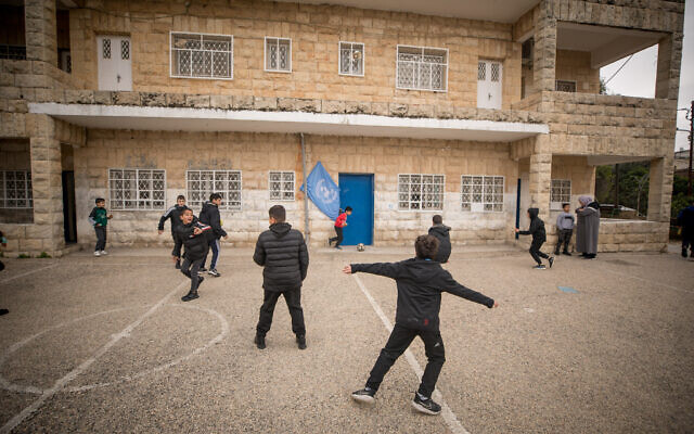 Une école financée par l'UNRWA à Jérusalem-Est, le 20 janvier 2024. (Crédit : Jamal Awad/FLASH90)