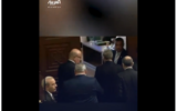 Le ministre syrien des Affaires étrangères Faisal Mekdad a fait sortir la délégation de son pays de la salle lors de la réunion des ministres des Affaires étrangères de la Ligue arabe au Caire, le 10 septembre 2024 (Crédit : Capture d'écran/X)
