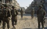 Des troupes de l'armée israélienne avec la 162e division opérant dans le quartier de Tel Sultan à Rafah, dans le sud de la bande de Gaza, sur cette photo diffusée le 14 septembre 2024. (Crédit : Armée israélienne)