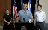 La femme rabbin de la synagogue Israel, Marcia Zimmerman, à gauche, le chef de la police de Minneapolis Brian O'Hara, au centre, et le maire de Minneapolis Jacob Frey lors d'une conférence de presse après que des menaces terroristes ont été proférées contre la synagogue Israel, le 5 octobre 2024. (Crédit : Capture d'écran/YouTube ; utilisé conformément à la clause 27a de la loi sur le droit d'auteur)
