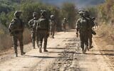 Des troupes de l'armée israélienne opérant dans le sud du Liban, sur une photo publiée le 20 octobre 2024. (Crédit : Armée israélienne)