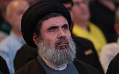 Le chef du conseil exécutif du Hezbollah, Hachem Safieddine, lors d'unecérémonie du groupe terroriste soutenu par l'Iran dans la banlieue sud de Beyrouth, le 24 mai 2024. (Crédit : ANWAR AMRO / AFP)