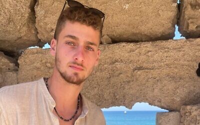 Le capitaine Asaf Master des Tsahal sur une photo non datée. (Crédit : Famille Master)