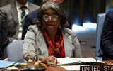 L'ambassadrice des Nations unies Linda Thomas-Greenfield s'adressant au Conseil de sécurité de l'ONUsur la situation au Soudan et au Soudan du Sud, au siège des Nations unies, à New York, le 18 novembre 2024. (Crédit : Brendan McDermid/REUTERS)
