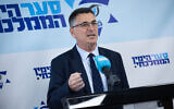 Le ministre des Affaires étrangères Gideon Saar, dirigeant une réunion des factions, à la Knesset, le 25 novembre 2024. (Crédit : Yonatan Sindel/Flash90)