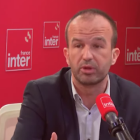 Manuel Bompard, coordinateur national de la France insoumise, dans la matinale de France inter, le 26 novembre 2024. (Crédit : Capture d'écran Youtube/France inter)