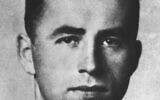 Photo d'archives, non datée, du criminel nazi Alois Brunner, qui se trouvait depuis 40 ans en Syrie, a déclaré Me Serge Klarsfeld, président de l'association des Fils et des Filles de Déportés Juifs de France (FFDJF), au moment où le président syrien Hafez al-Assad effectue une visite d'Etat en France. Photo non datée du criminel de guerre nazi d'origine autrichienne Alois Brunner. Brunner, qui aurait maintenant 85 ans, était un lieutenant SS et un collaborateur principal d'Adolf Eichmann, le principal organisateur de l'extermination des Juifs européens. Le chasseur de nazis français Serge Klarsfeld a déclaré le 16 juillet qu'il y avait "de bonnes chances" que Brunner soit toujours en vie et se cache en Syrie. Le président syrien Hafez al-Assad, arrivé aujourd'hui à Paris pour sa première visite d'Etat dans un pays occidental en 22 années, a nié avec force le 15 juillet que Brunner était son