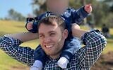 Aaron Rosenfeld, dit Ari, le réserviste de Tsahal inculpé dans le scandale du vol et de la fuite de documents de sécurité du bureau du Premier ministre, sur une photo non datée communiquée aux médias le 23 décembre 2024. (Crédit : Famille Rosenfeld)