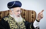 Le rabbin Yitzhak Yosef à Safed, le 17 septembre 2024 (Crédit : David Cohen/Flash90)