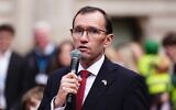 Le ministre norvégien des Affaires étrangères, Espen Barth Eide, s'exprime lors d'une cérémonie d'illumination d'un arbre à la suite d'une réunion bilatérale avec le ministre britannique des Affaires étrangères, David Lammy, à Londres, le 2 décembre 2024. (Aaron Chown/Pool/AFP)