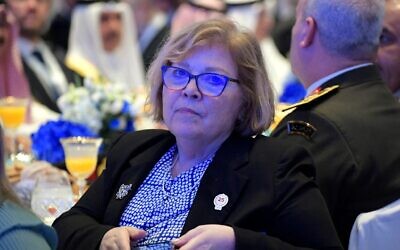 La secrétaire d'État adjointe américaine pour les affaires du Proche-Orient, Barbara Leaf, participe au Forum de dialogue de Manama, à Manama, le 6 décembre 2024. (Crédit : Mazen Mahdi / AFP) La secrétaire d'État adjointe américaine pour les affaires du Proche-Orient, Barbara Leaf, participe au Forum de dialogue de Manama, à Manama, le 6 décembre 2024. (Crédit : Mazen Mahdi / AFP)