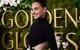 Gal Gadot arrivant à la 82ᵉ cérémonie des Golden Globes, au Beverly Hilton de Beverly Hills, en Californie, le 5 janvier 2025. (Crédit : Jordan Strauss/Invision/AP)