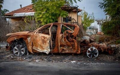 Destruction de la ville de Metoula, dans le nord d'Israël, le 4 décembre 2024 (Crédit : Chen Leopold/FLASH90)
