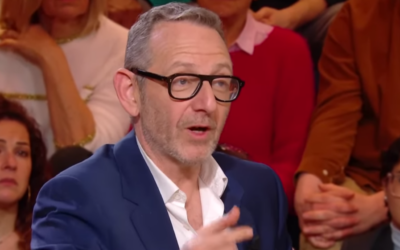Le présentateur de la matinale de France Culture Guillaume Erner, auteur de « Judéobsessions », sur le plateau de « Quelle époque ! » sur France 2, le 8 février 2025. (Capture d'écran Youtube / Quelle époque ! France Télévisions / utilisée conformément à l'article 27a de la loi sur le droit d'auteur)