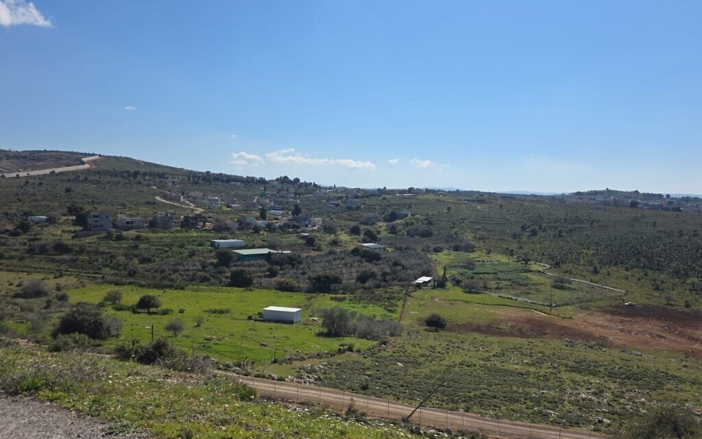 Vue d'Arab al-Aramshe le 2 mars 2025. (Crédit : Adeb Mazal/ Autorisation)