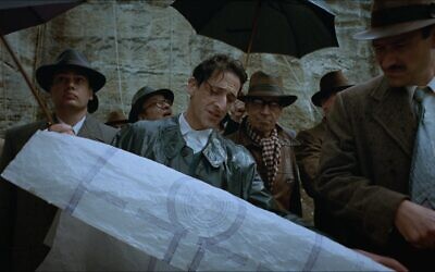 Adrien Brody dans « The Brutalist ». (Lol Crowley/A24)