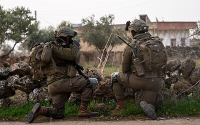 Des troupes de Tsahal opèrent dans le sud de la Syrie, sur une photo publiée le 8 mars  2025. (Armée israélienne)