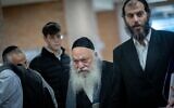 Yitzchak Goldknopf (au centre), à la Knesset, le 11 novembre 2024. (Crédit : Yonatan Sindel/Flash90)