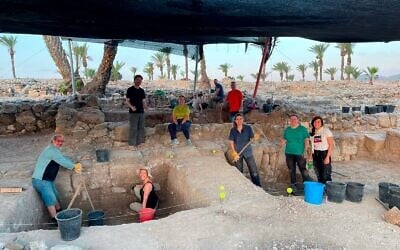 Des archéologues font des fouilles à Megiddo, dans le nord d'Israël, en 2022. (Autorisation)