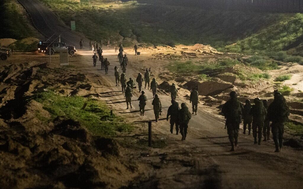 Des troupes de Tsahal opèrent dans la bande de Gaza Strip, sur une photo non datée publiée par l'armée le 23 mars 2025. (Armée israélienne)