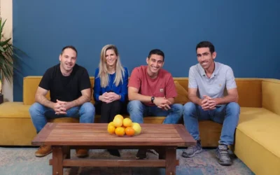 Les fondateurs de la start-up israélienne Kela Technologies (de gauche à droite) : Jason Manne, Hamutal Meridor, Alon Dror et Omer Bar-Ilan. (Crédit : Kela)