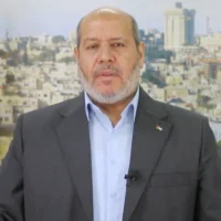 Le chef du Hamas, Khalil al-Hayya, prononce un discours télévisé dans lequel il rejette l'offre israélienne de trêve temporaire et de libération d'otages, le 17 avril 2025. (Capture d'écran X)