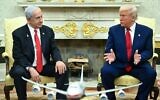 Le président américain Donald Trump et le Premier ministre israélien Benjamin Netanyahu, dans le Bureau ovale de la Maison Blanche, à Washington, le 7 avril 2025. (Crédit : Saul Loeb/AFP)