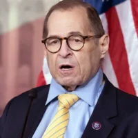Illustration : Le président de la commission judiciaire de la Chambre des Représentants, Jerrold Nadler, rencontre des journalistes au Capitole à Washington, le 9 décembre 2021. Nadler est candidat démocrate pour le 12e district du Congrès de New York. (AP/J. Scott Applewhite)