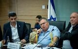 Les deputés du Likud (de gauche à droite) Shlomo Karhi, David Bitan et David Amsalem assistant à une réunion de commission, à la Knesset, le 20 novembre 2023. (Crédit : Yonatan Sindel/Flash90)