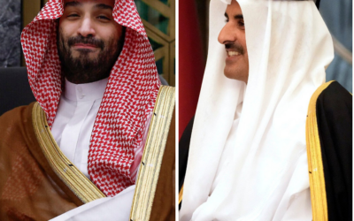 (À gauche) Le prince héritier saoudien Mohammed ben Salmane rencontre le secrétaire d'État américain Antony Blinken (non représenté) à Djeddah, en Arabie saoudite, le 20 mars 2024. (Crédit : Evelyn Hockstein / Pool / AFP) ; (À droite) L'émir du Qatar, Tamim ben Hamad al-Thani, rencontrant le secrétaire d'État américain Antony Blinken, au palais de Lusail, à Doha, au Qatar, le 6 février 2024. (Crédit : Mark Schiefelbein/AP)