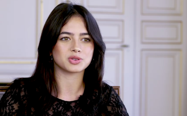 Miel Abitbol, influenceuse française et fondatrice de l'application Lyynk pour le bien-être des jeunes, dans un portrait fait par la Fondation PiLeJe, le 6 mars 2025. (Capture d'écran Youtube / Fondation PiLeJe / utilisée conformément à l'article 27a de la loi sur le droit d'auteur) Miel Abitbol, influenceuse française et fondatrice de l'application Lyynk pour le bien-être des jeunes, dans un portrait fait par la Fondation PiLeJe, le 6 mars 2025. (Capture d'écran Youtube / Fondation PiLeJe / utilisée conformément à l'article 27a de la loi sur le droit d'auteur)
