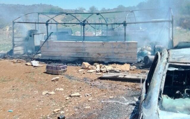 La maison d'une famille palestinienne après un incendie criminel aux mains de résidents d'implantations, le 21 avril 2025. (Autorisation)