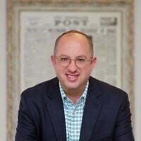 Le rédacteur en chef du Jerusalem Post, Zvika Klein. (Crédit : X / utilisée conformément à l'article 27a de la loi sur le droit d'auteur)