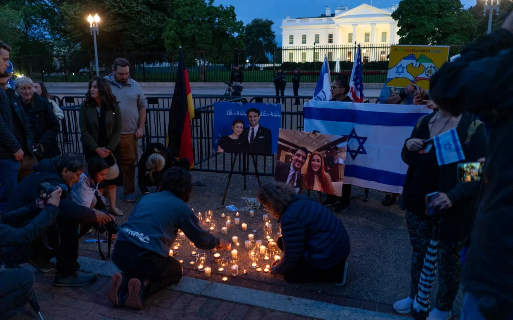 Rassemblement devant la Maison Blanche, à Washington, le 22 mai 2025. (Crédit : Luke Tress / Times of Israel) Rassemblement devant la Maison Blanche, à Washington, le 22 mai 2025. (Crédit : Luke Tress / Times of Israel)