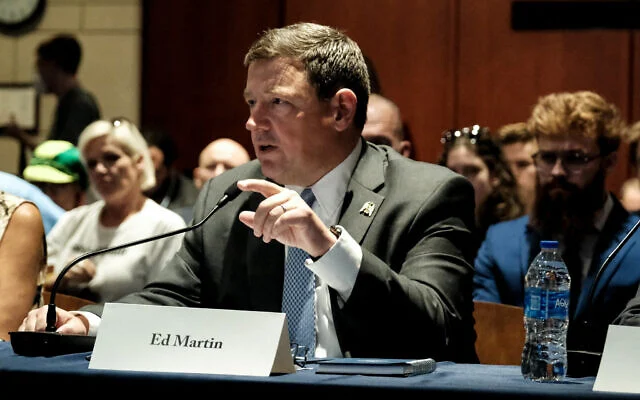 Ed Martin, président du Eagle Forum Education & Legal Defense Fund, au Capitole des États-Unis, le 13 juin 2023 à Washington, DC. R (Crédit : Michael A. McCoy/Getty Images/AFP) Ed Martin, président du Eagle Forum Education & Legal Defense Fund, au Capitole des États-Unis, le 13 juin 2023 à Washington, DC. R (Crédit : Michael A. McCoy/Getty Images/AFP)