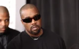 Kanye West assistant à la 67ᵉ cérémonie annuelle des GRAMMY Awards, à Los Angeles, en Californie, le 2 février 2025. (Crédit : Matt Winkelmeyer / Getty Images Amérique du Nord / Getty Images via AFP)