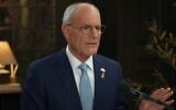 L'ambassadeur israélien aux États-Unis, Yechiel Leiter, apparaissant dans l'émission « Real Talk » de PragerU, dans une interview diffusée le 22 mai 2025. (Crédit : Capture d'écran/YouTube)