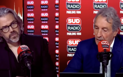 Le député apparenté LFI Aymeric Caron (à gauche) et le journaliste Jean-Jacques Bourdin, lors d'une interview sur l'antenne de Sud-Radio le 26 mai 2025 (Crédit : capture d'écran YouTube)