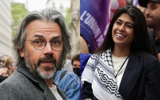 A gauche : Aymeric Caron, membre du groupe parlementaire de La France Insoumise (LFI), participe à un rassemblement devant l'Institut d'études politiques (Sciences Po Paris) alors que des étudiants occupent un bâtiment en soutien aux Palestiniens, à Paris le 26 avril 2024. (Crédit : Dimitar DILKOFF / AFP). A droite : L'eurodéputée Rima Hassan du groupe de gauche au Parlement européen participe à un rassemblement place de la Bastille pour manifester contre le « coup de force » du président français deux mois après les élections législatives, à Paris le 7 septembre 2024. (Crédit :  Thibaud MORITZ / AFP)