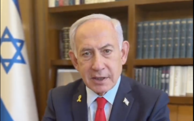 Le Premier ministre Benjamin Netanyahu répond à des questions sur la guerre de Gaza dans une vidéo publiée sur X le 5 mai 2025. (Capture d'écran X)