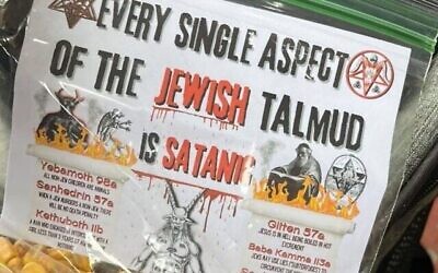 Une photo des tracts antisémites distribués à Squirrel Hill. (Crédit : Corey O'Connor/X via la JTA)